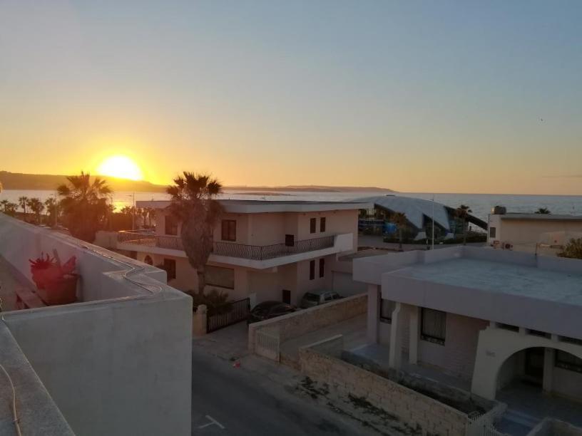 Sunshine Holiday Apartment 8 With Spectacular Seaviews セント・ポールズ・ベイ エクステリア 写真